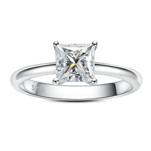 Anel Solitário Princess Moissanite Banho Ouro 18k Luar Sabrina