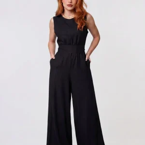 Macacão Pantalona Feminino Bella em Alfaiataria